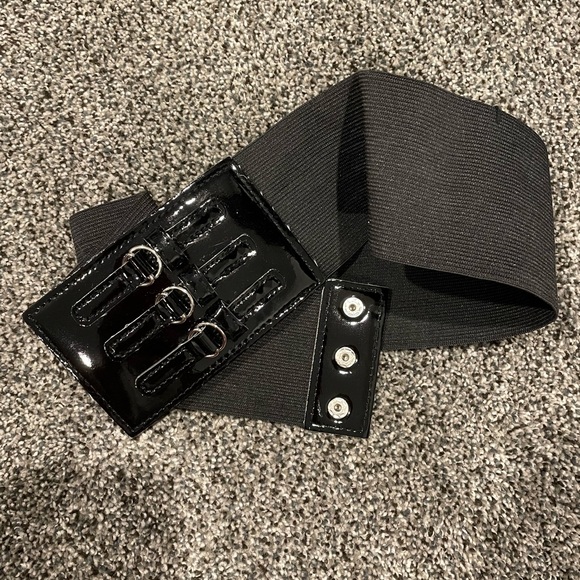 3 Piece Laura Black Dress - Picture 6 of 10